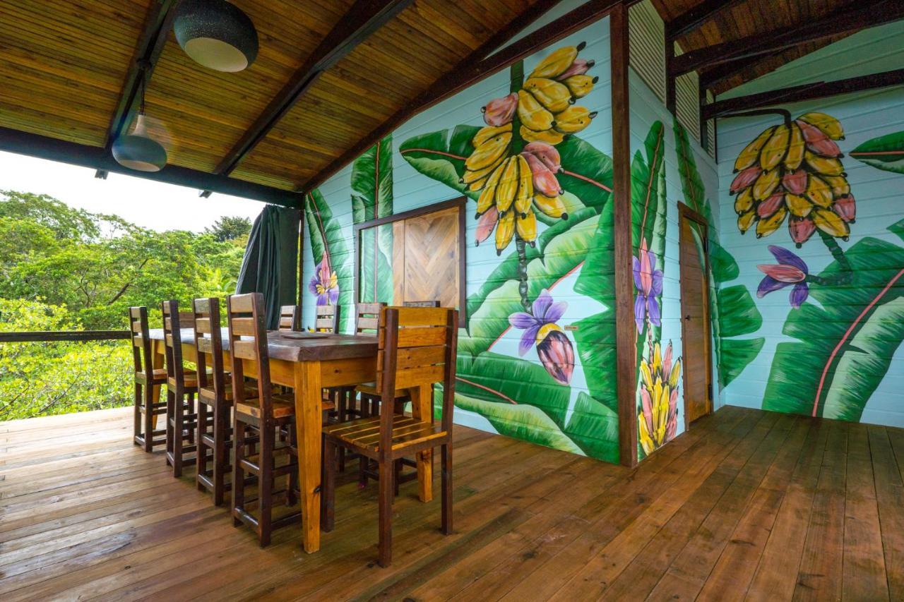 Roam Yoga & Wellness Lodge 博卡斯德尔托罗 外观 照片