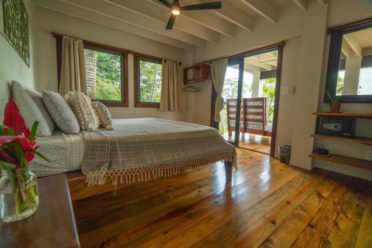 Roam Yoga & Wellness Lodge 博卡斯德尔托罗 外观 照片